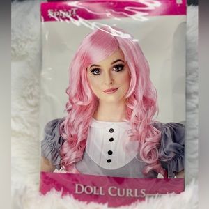 Doll curls wig.